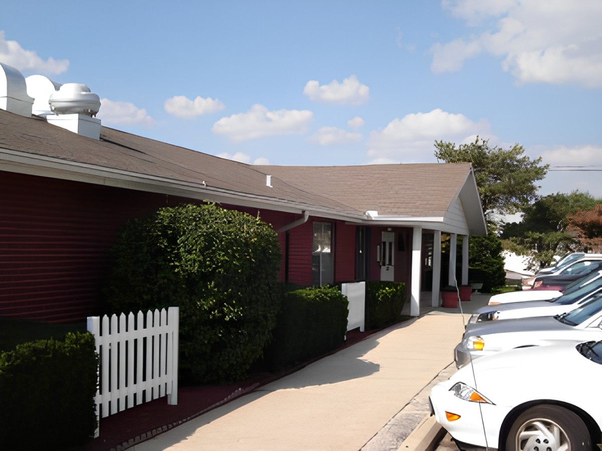 Bloomington Rehabilitation & Health Care Center