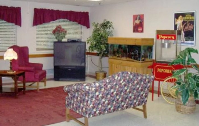 Miller's Merry Manor - Mooresville
