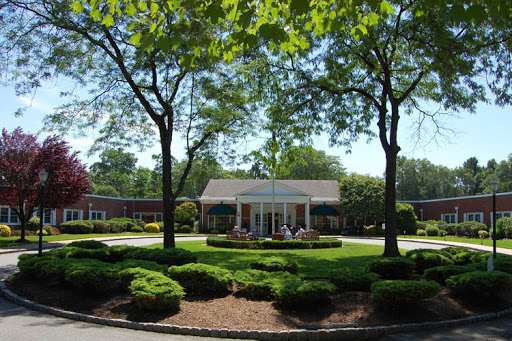 Inglemoor Rehabilitation And Care Center Of Living