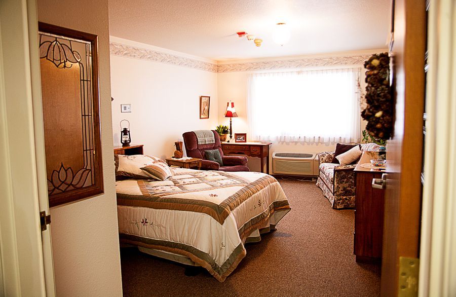 Evergreen Estates Retirement & Assisted Living Community