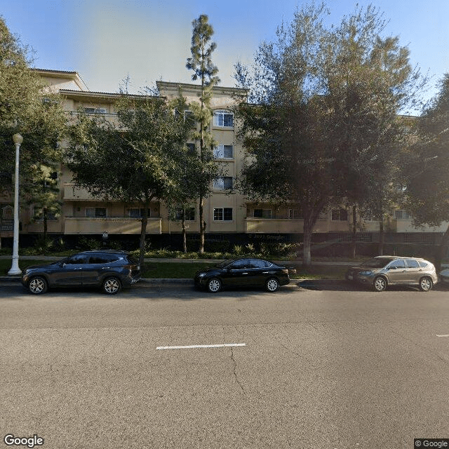 Olive Plaza Apartments