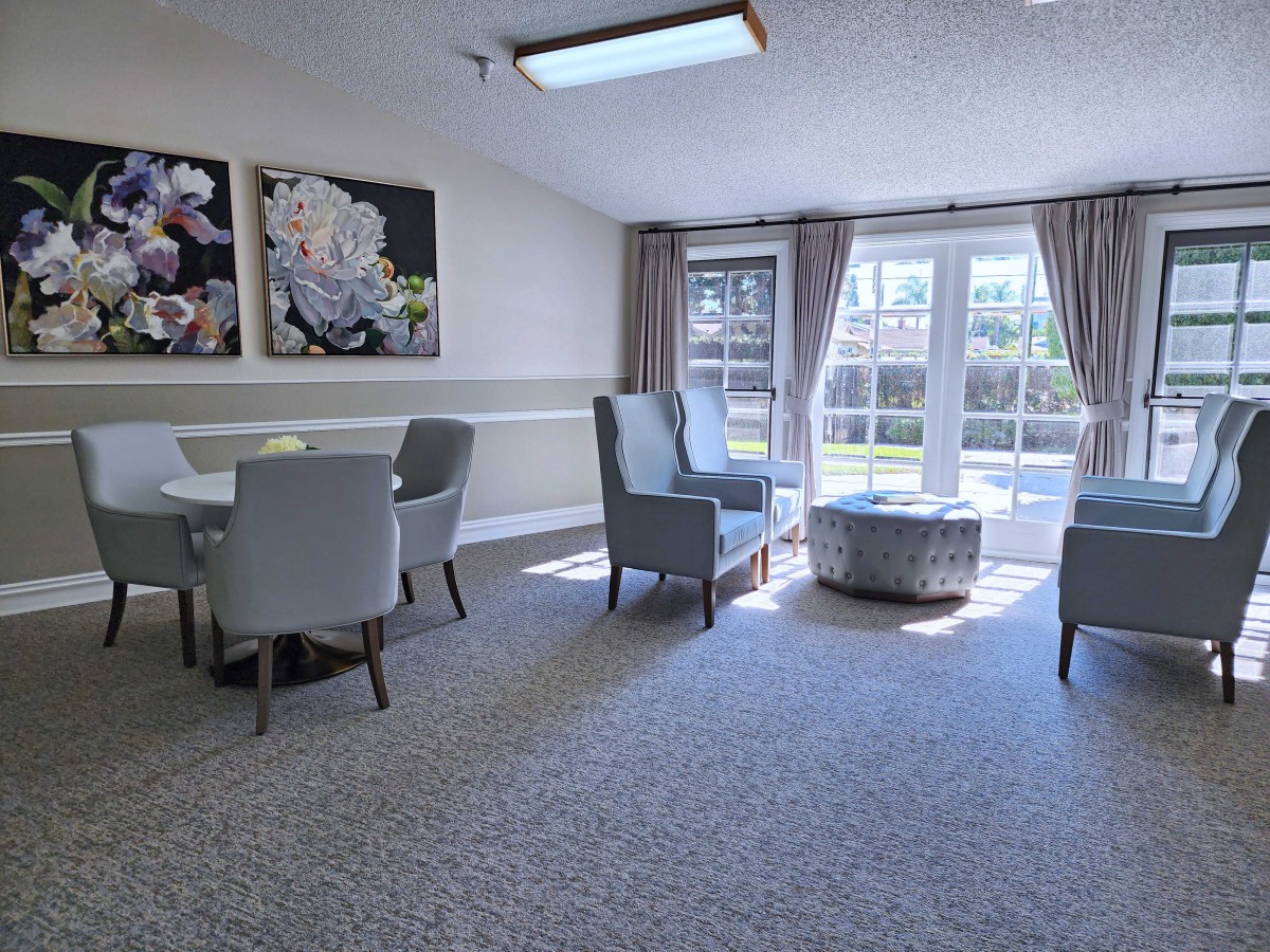 Crescent Landing at Fullerton Memory Care