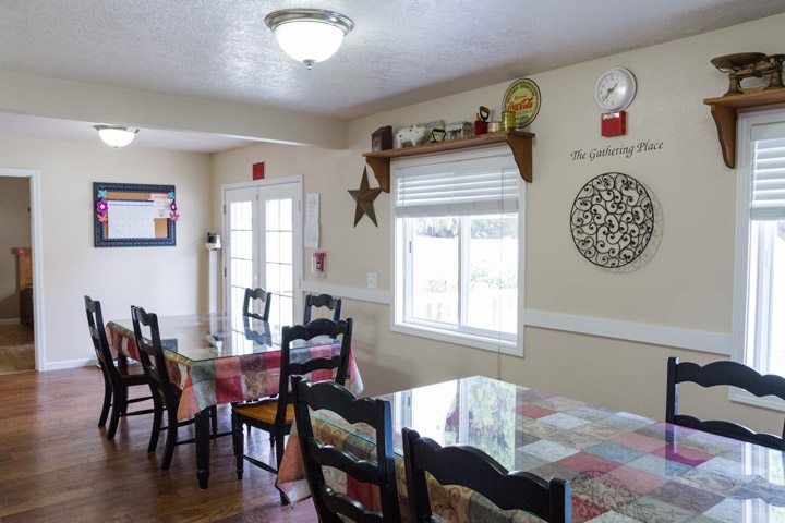 Ashley Manor Arrowhead