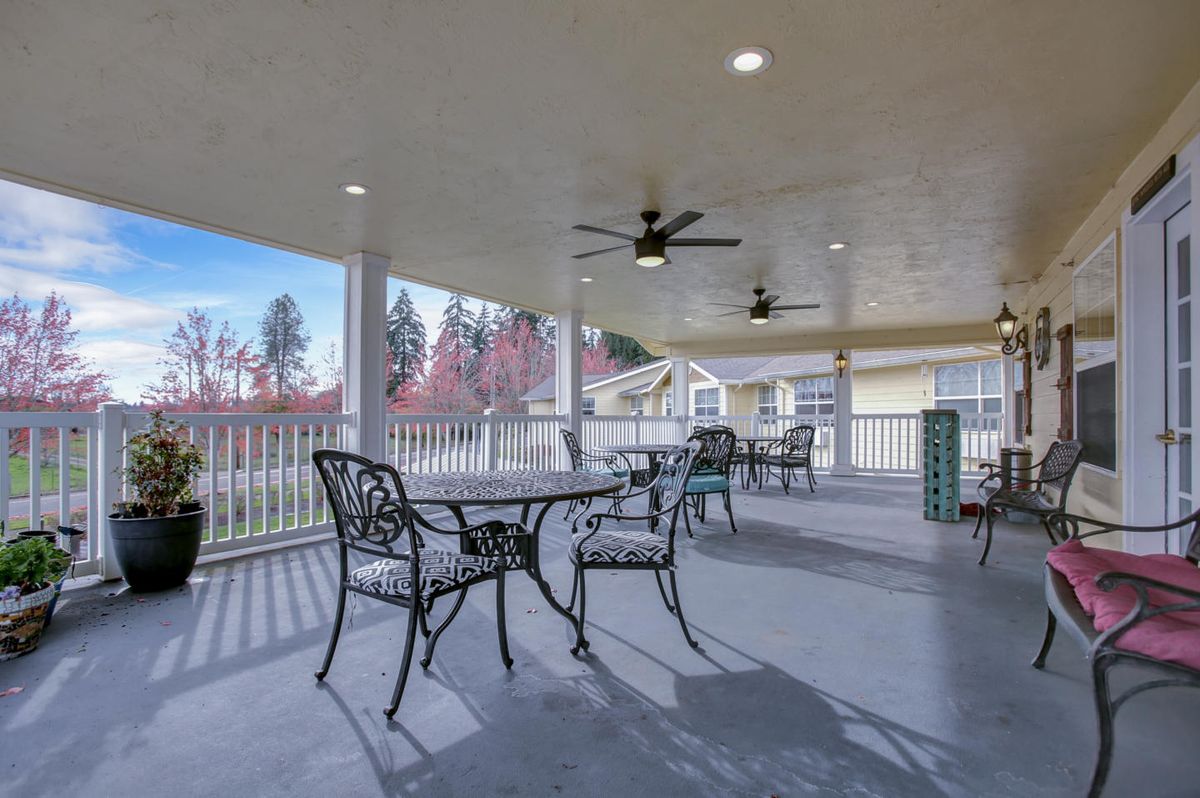 Prestige Senior Living West Hills