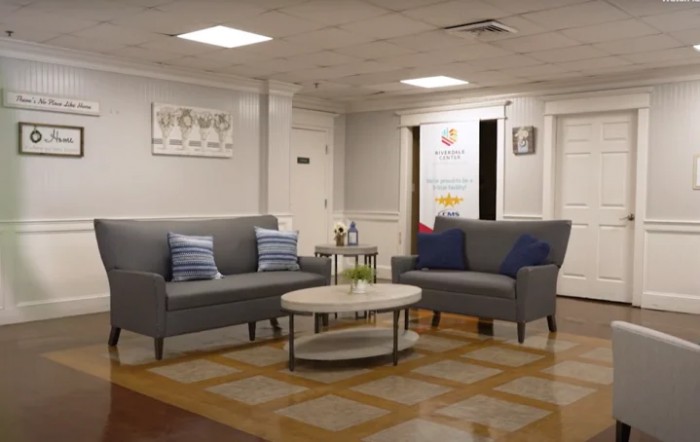 A modern lobby with comfortable seating and stylish decor.