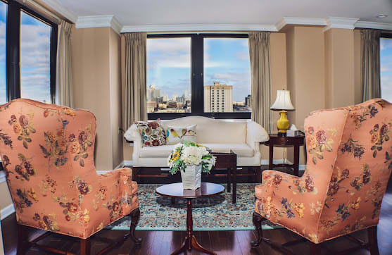 Treyton Oak Towers