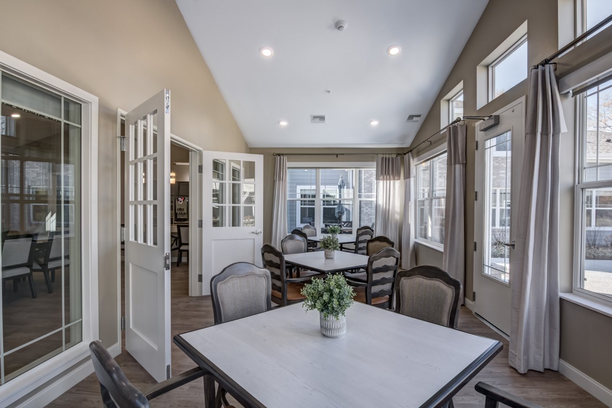 Azura Assisted Living and Memory Care of Brookfield