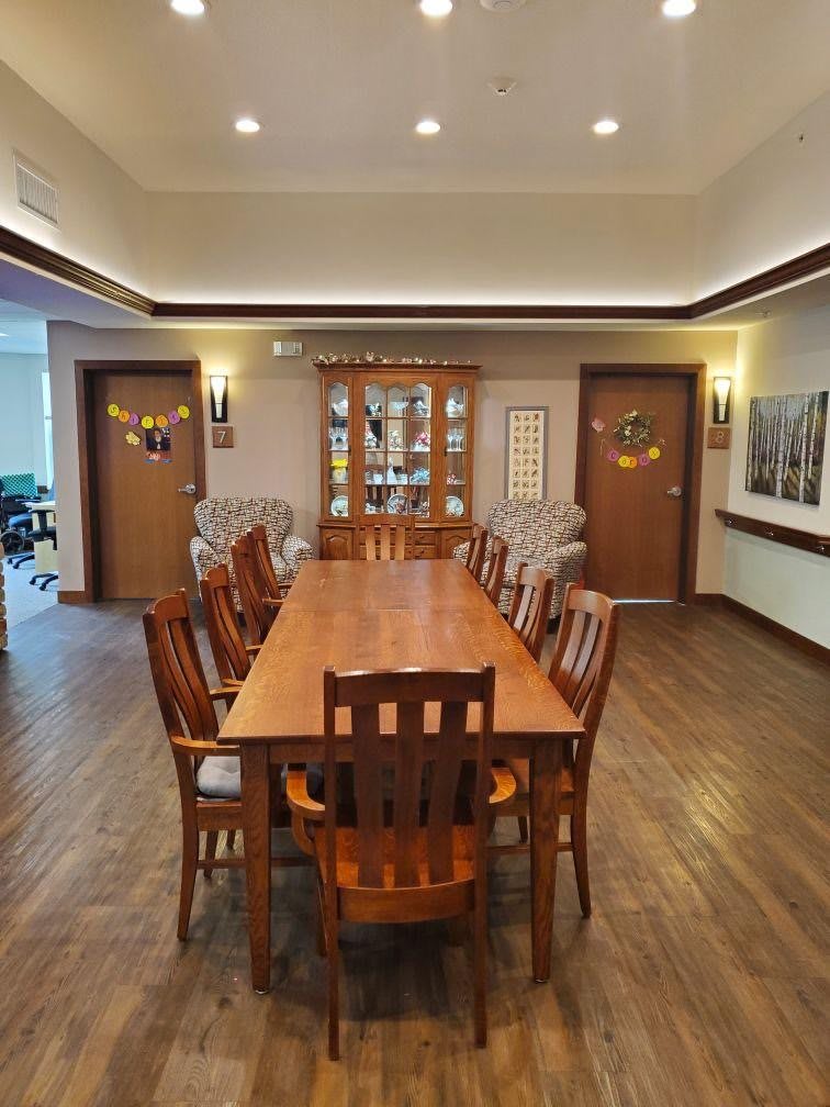 Suite Living - Roseville