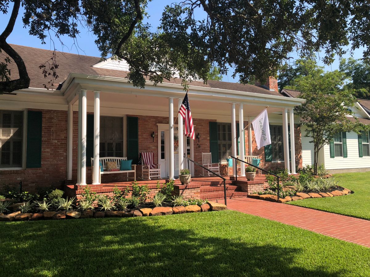 Seasons Navasota