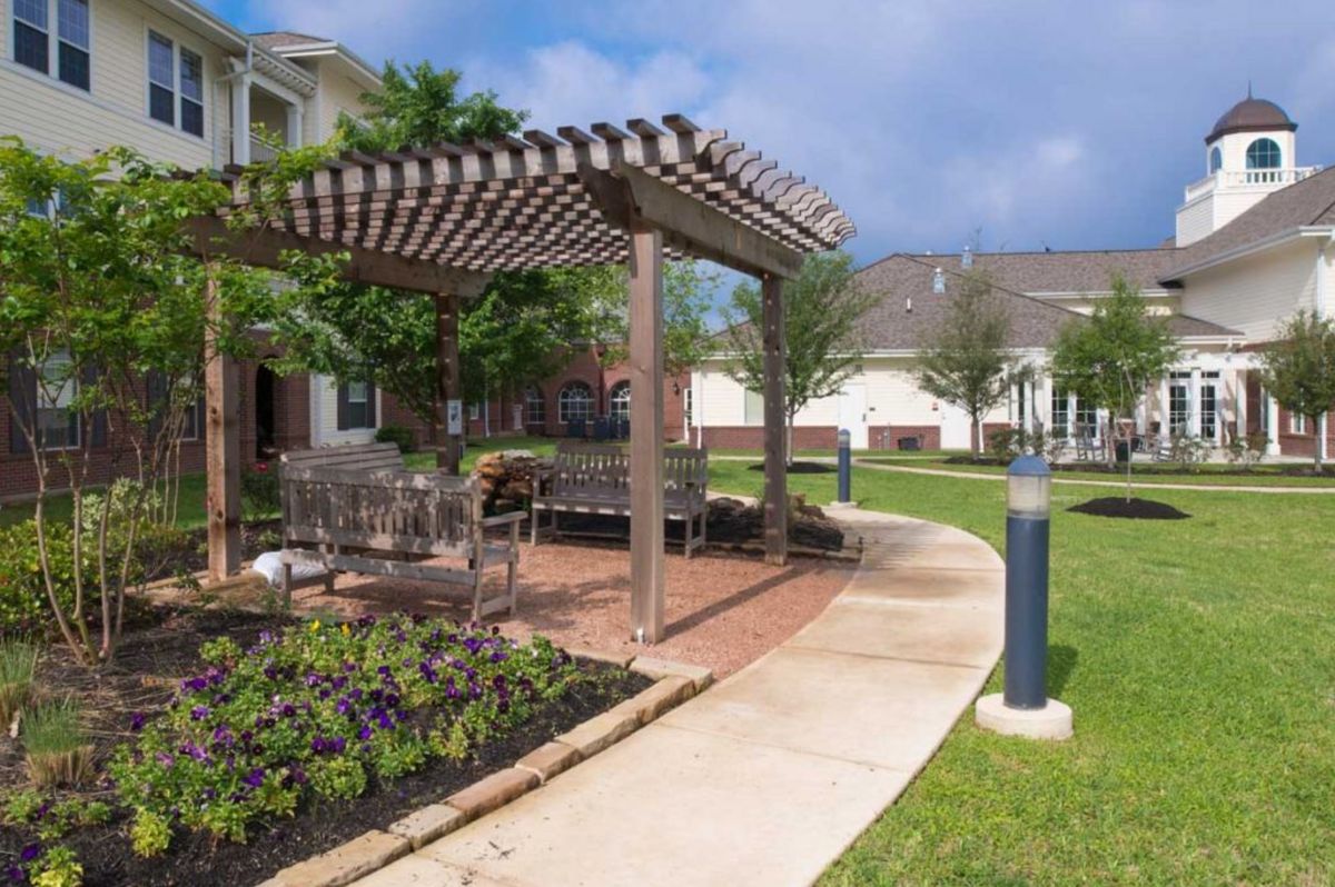 Crestview Retirement Community