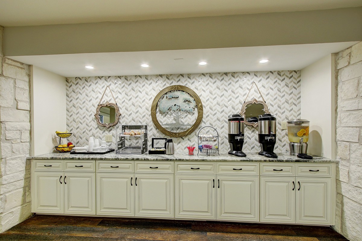The Oaks at Flower Mound Assisted Living and Memory Care