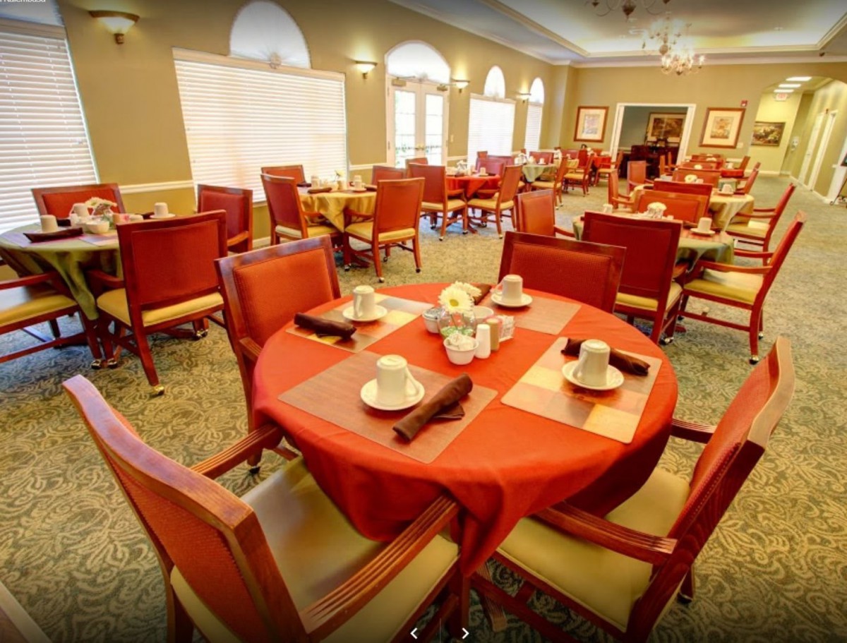 Charter Senior Living Of Hermitage