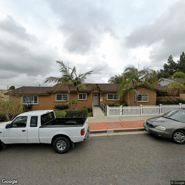 Serra Mesa Guest Home I