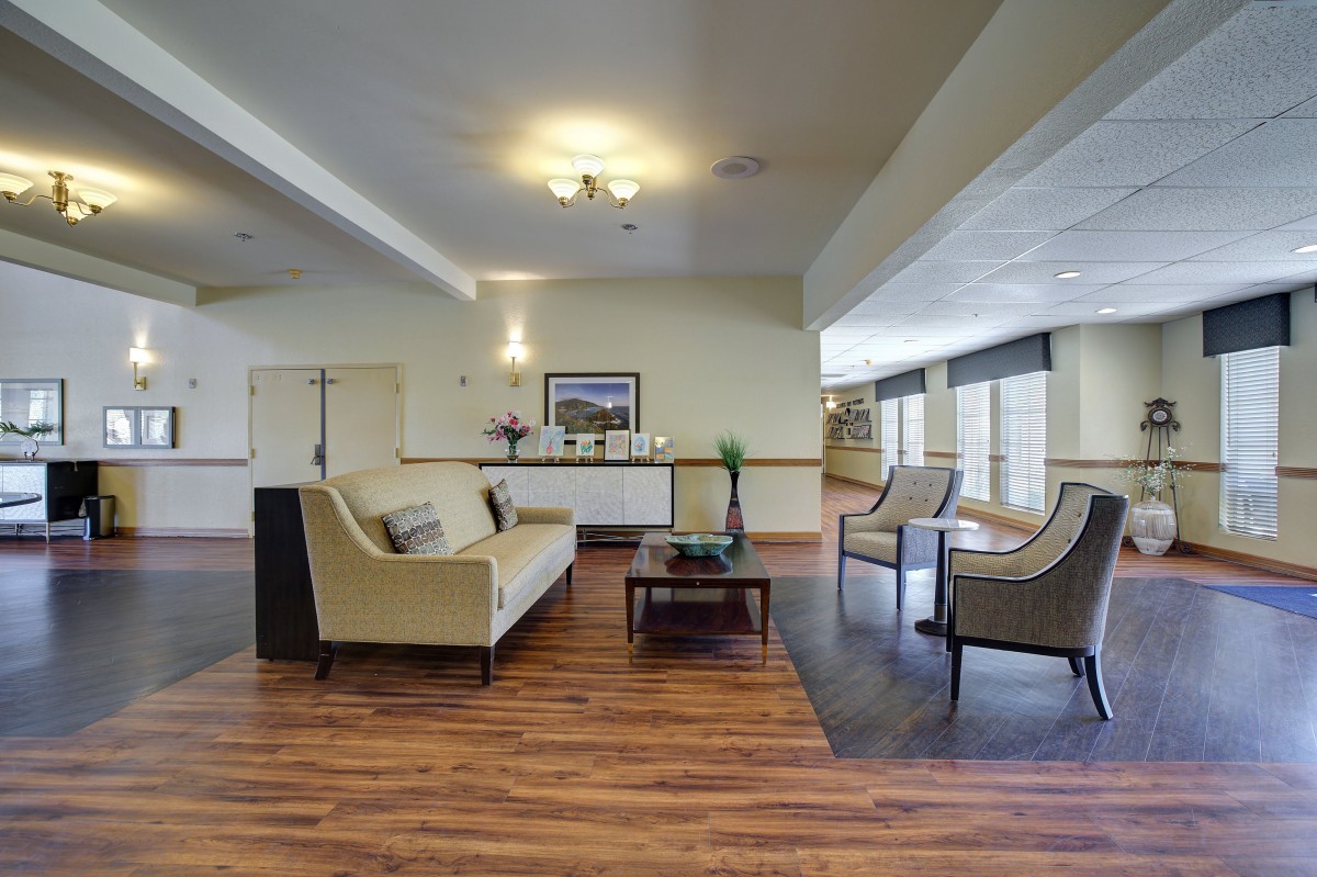Spacious lobby area with comfortable seating and modern decor.