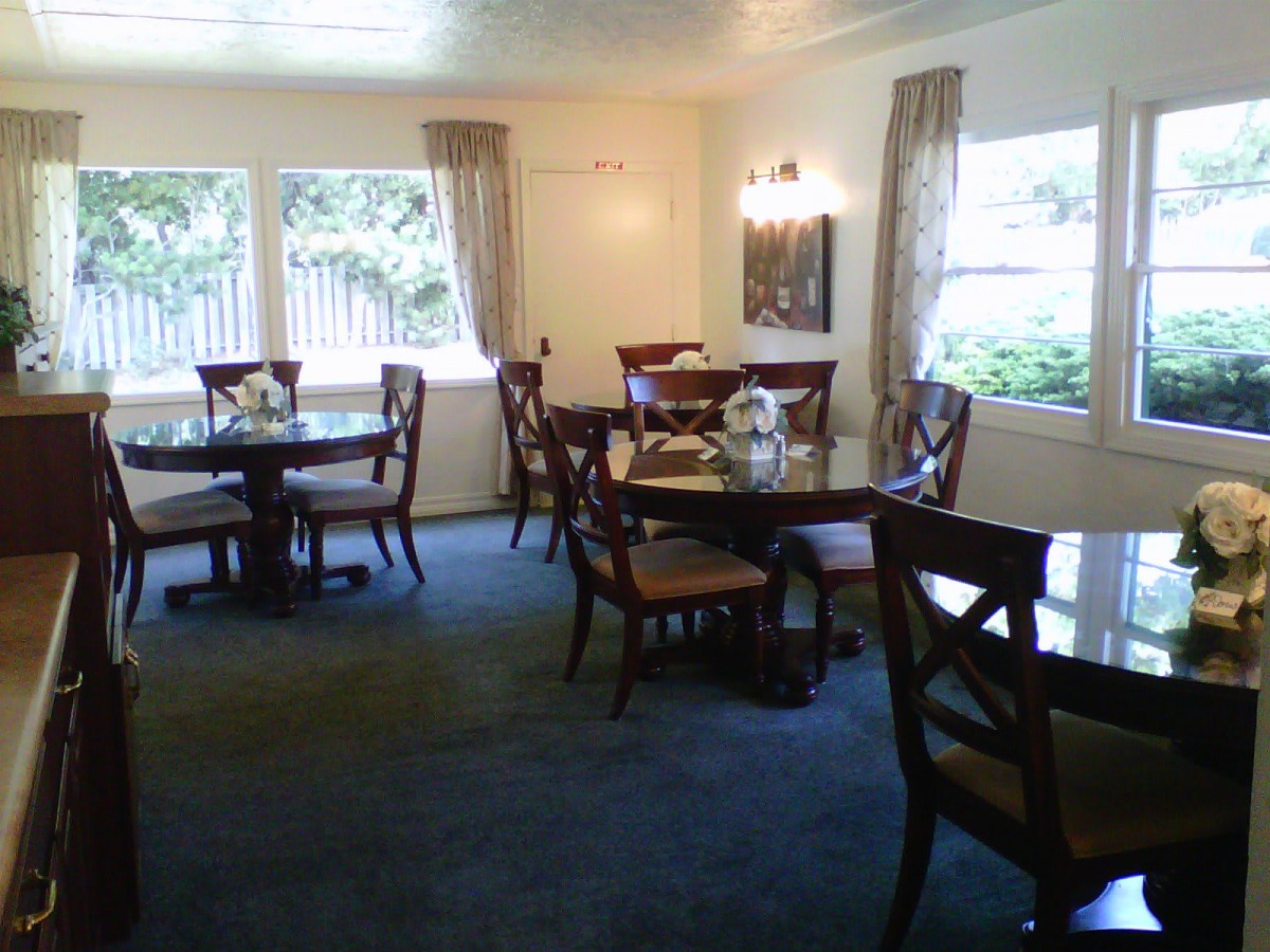 Del Monte Assisted Living & Memory Care