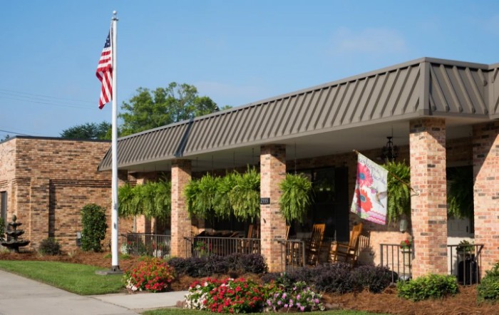 White Oak Manor - Newberry