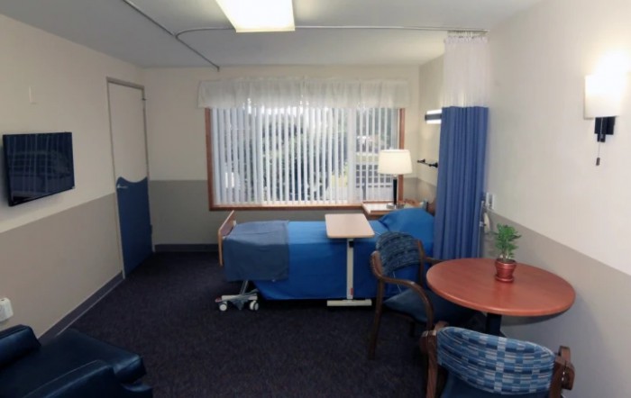 Roo-Lan Healthcare Center