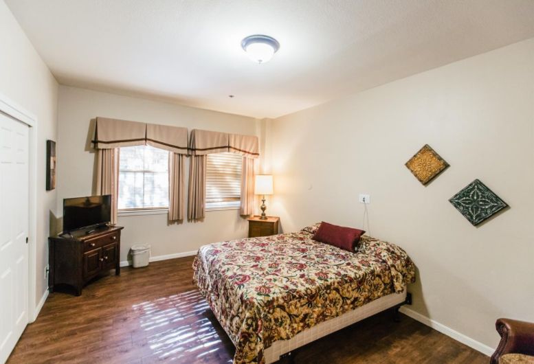 Cottonwood Creek Healthcare Community