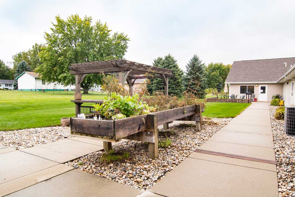 Edgewood Greenleaf Flandreau
