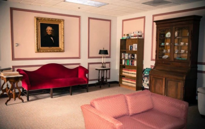 The Grand Rehabilitation And Nursing At Utica