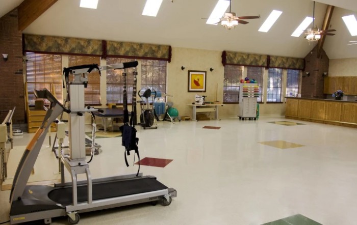 English Oaks Convalescent & Rehabilitation Hospita