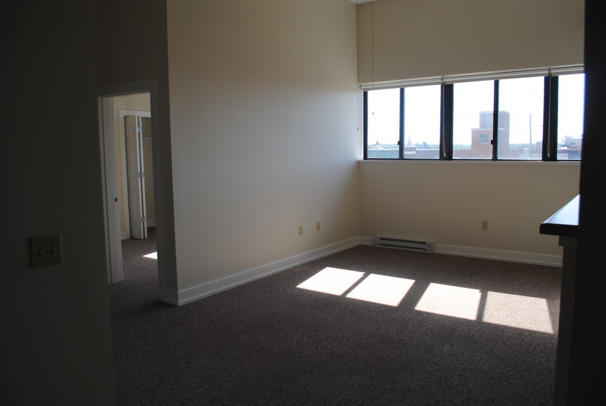 Central Living Sr. Apts