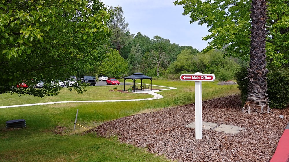 Sierra Oaks Assisted Living and Memory Care