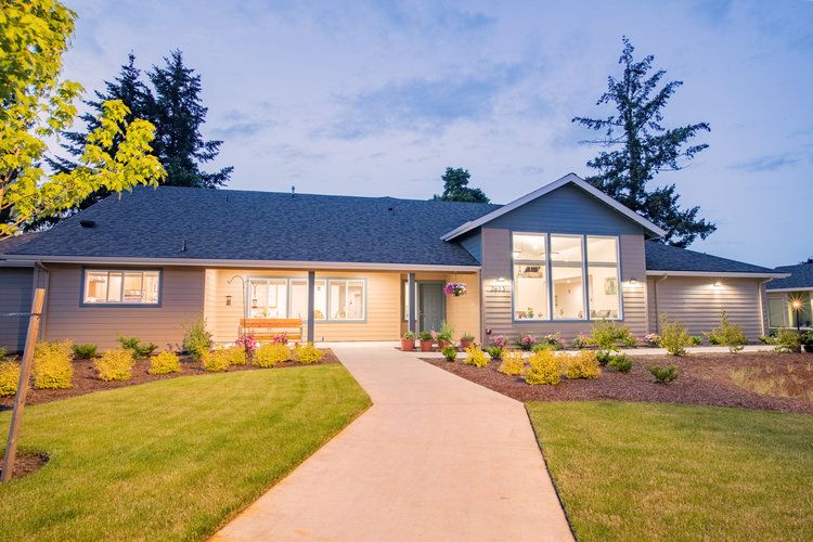 Mckenzie Living Eugene