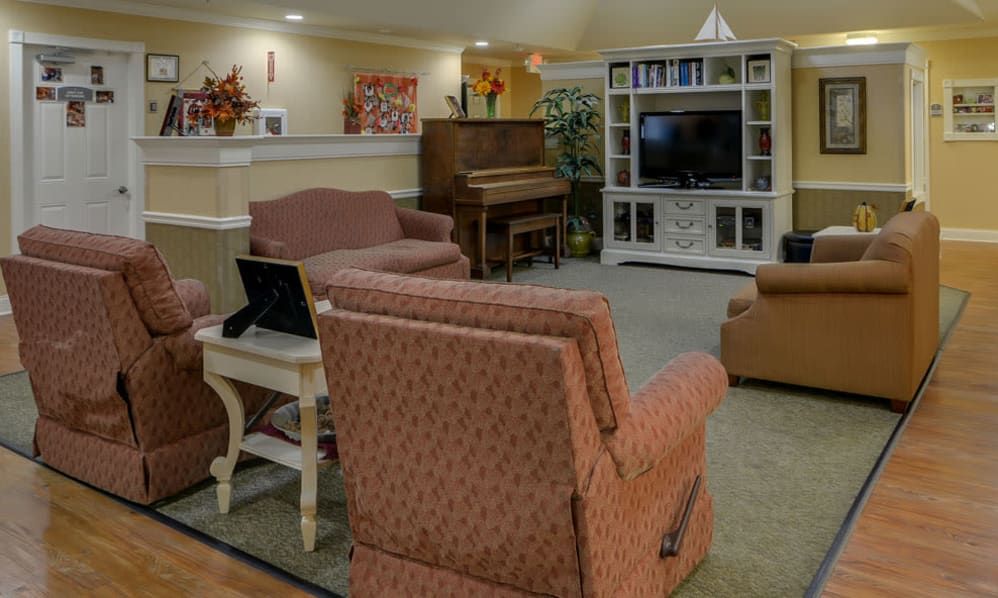 Azalea Court Senior Living