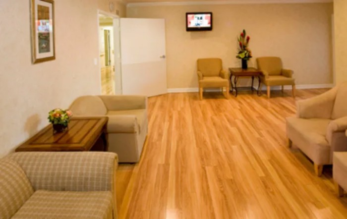 Sunnyside Nursing Center