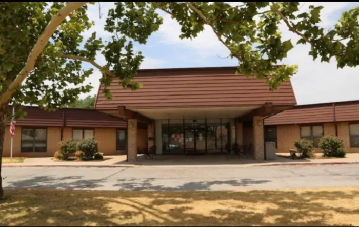 Warr Acres Nursing Center