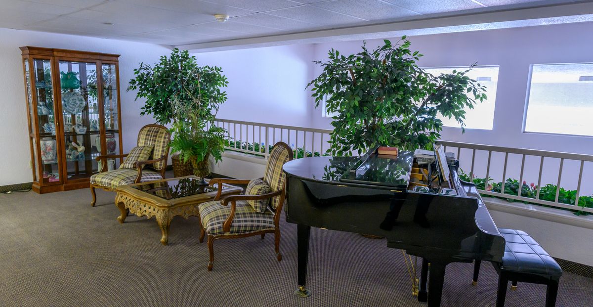 Holiday Eastdale Estates