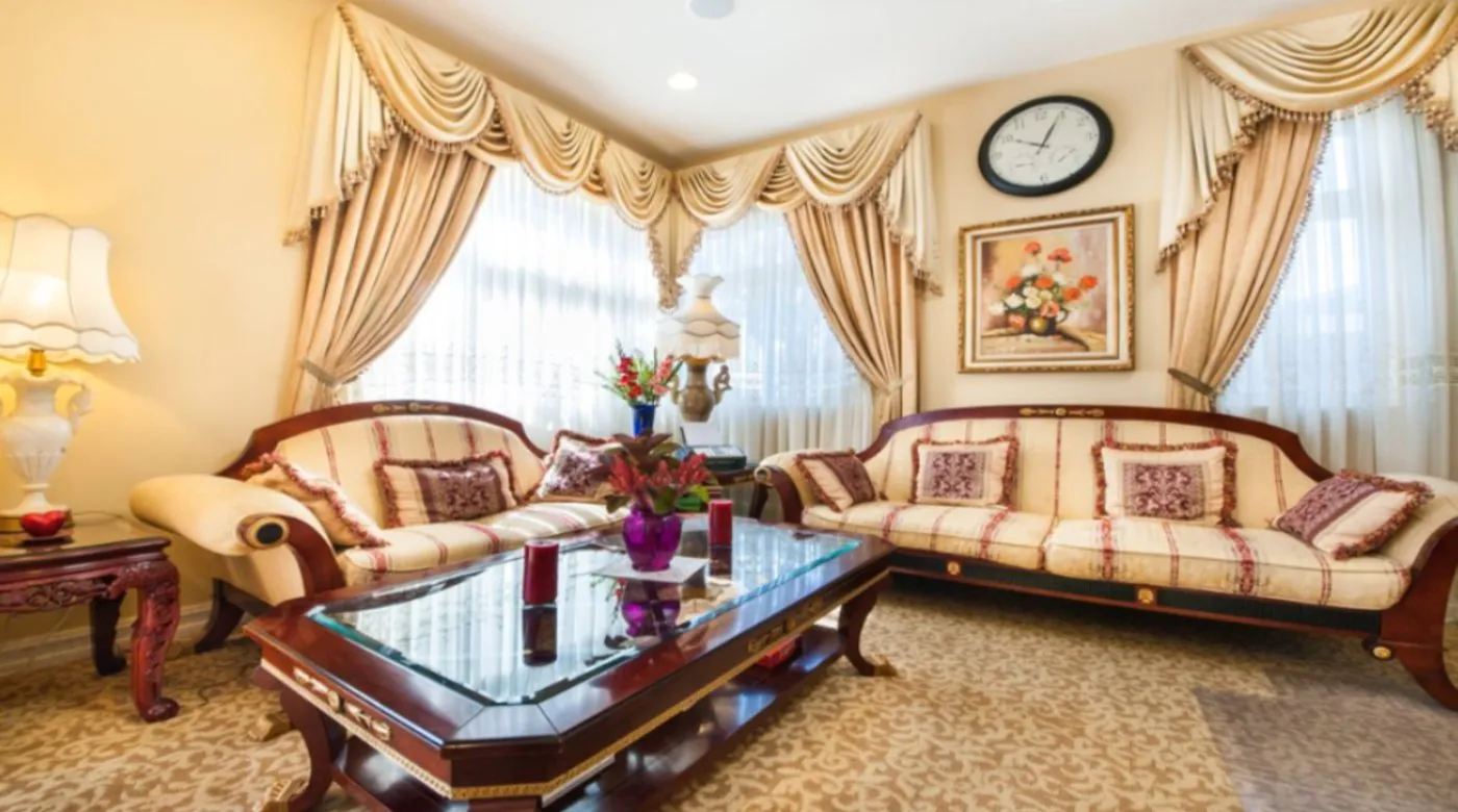 The Palisades Villa