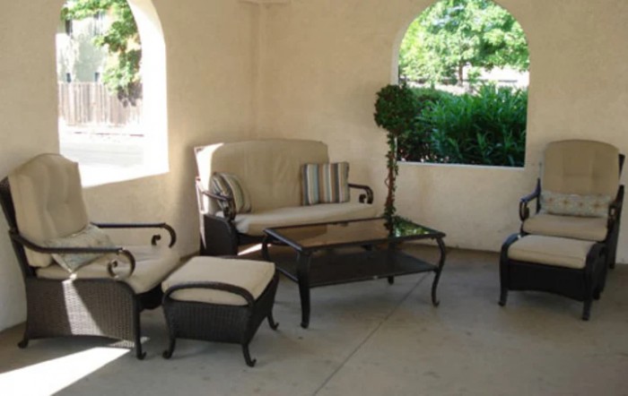 Twin Oaks Rehabilitation & Nursing Center