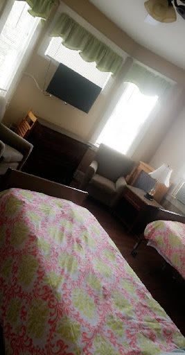 Esthers Place Montebello