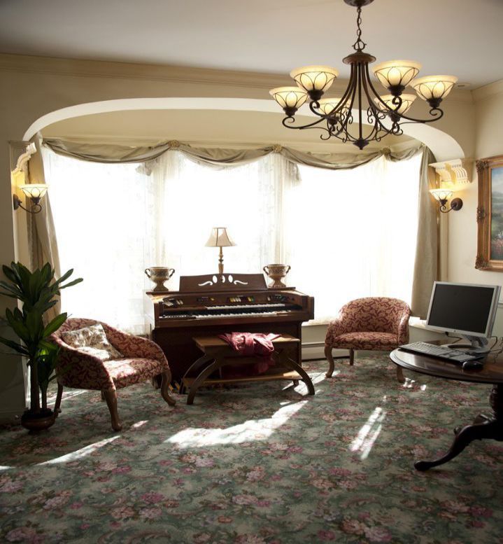 Ivy Lodge