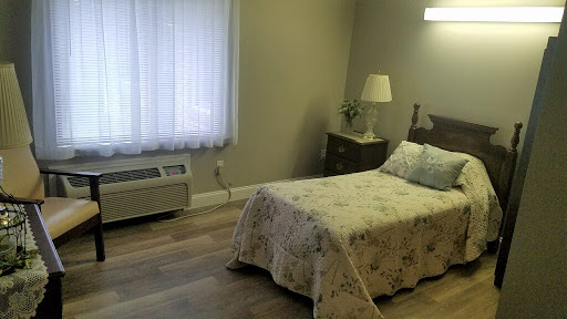 Weston Senior Living Center at Pinebrook