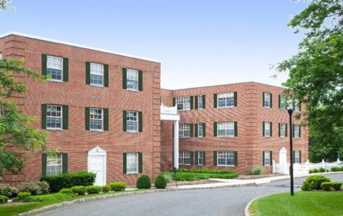 Complete Care At Green Knoll