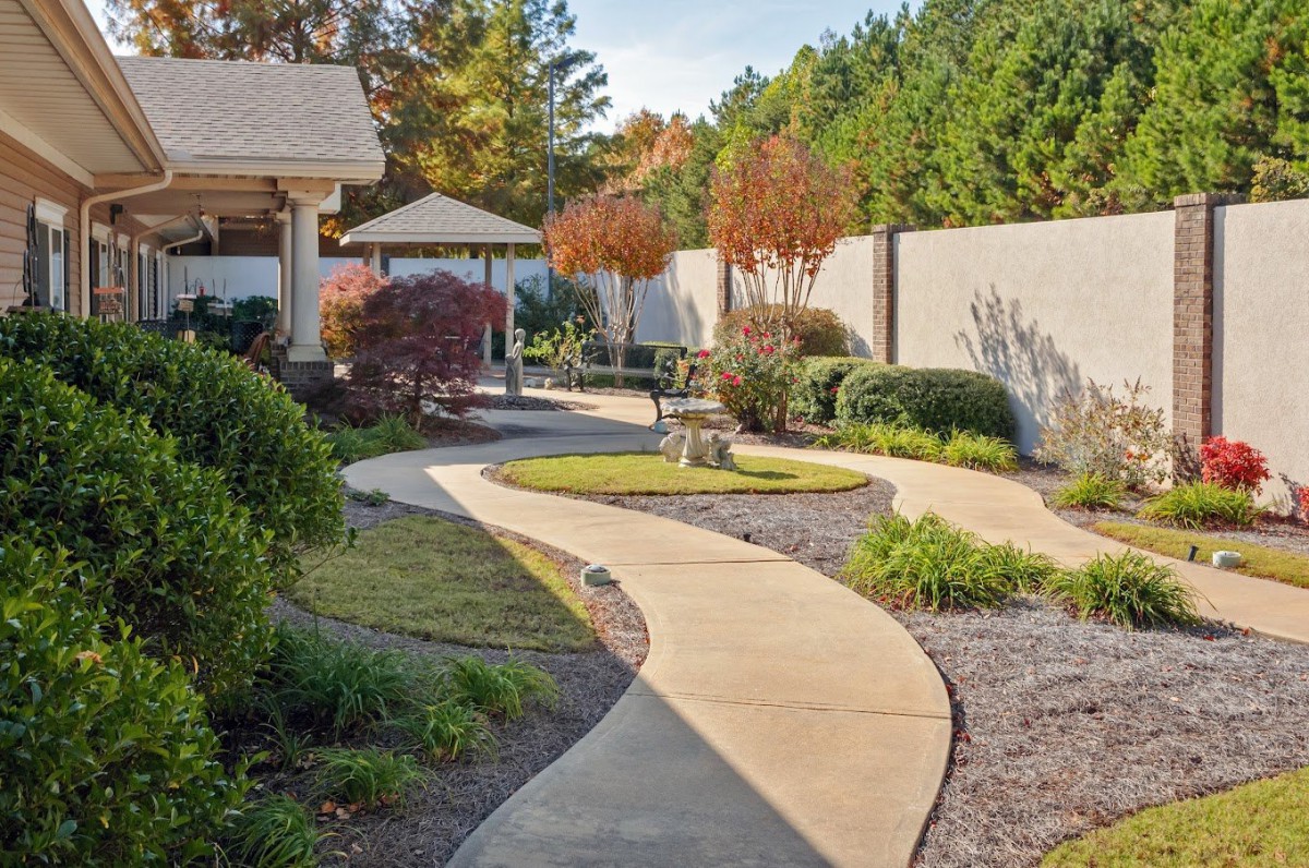 Life Care Ctr of Lawrenceville