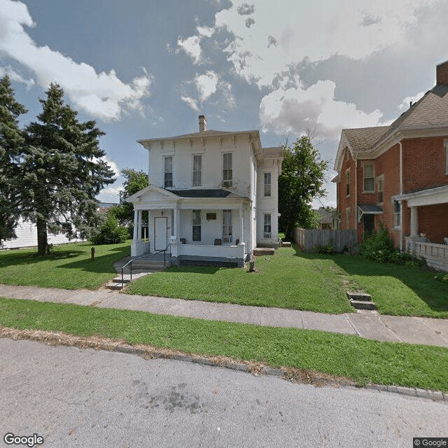 Oak Tree Manor