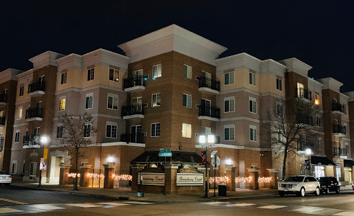 Broadway Court