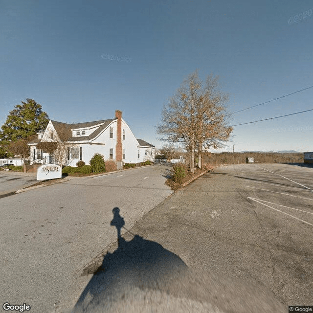 Carriage House Senior Lvg