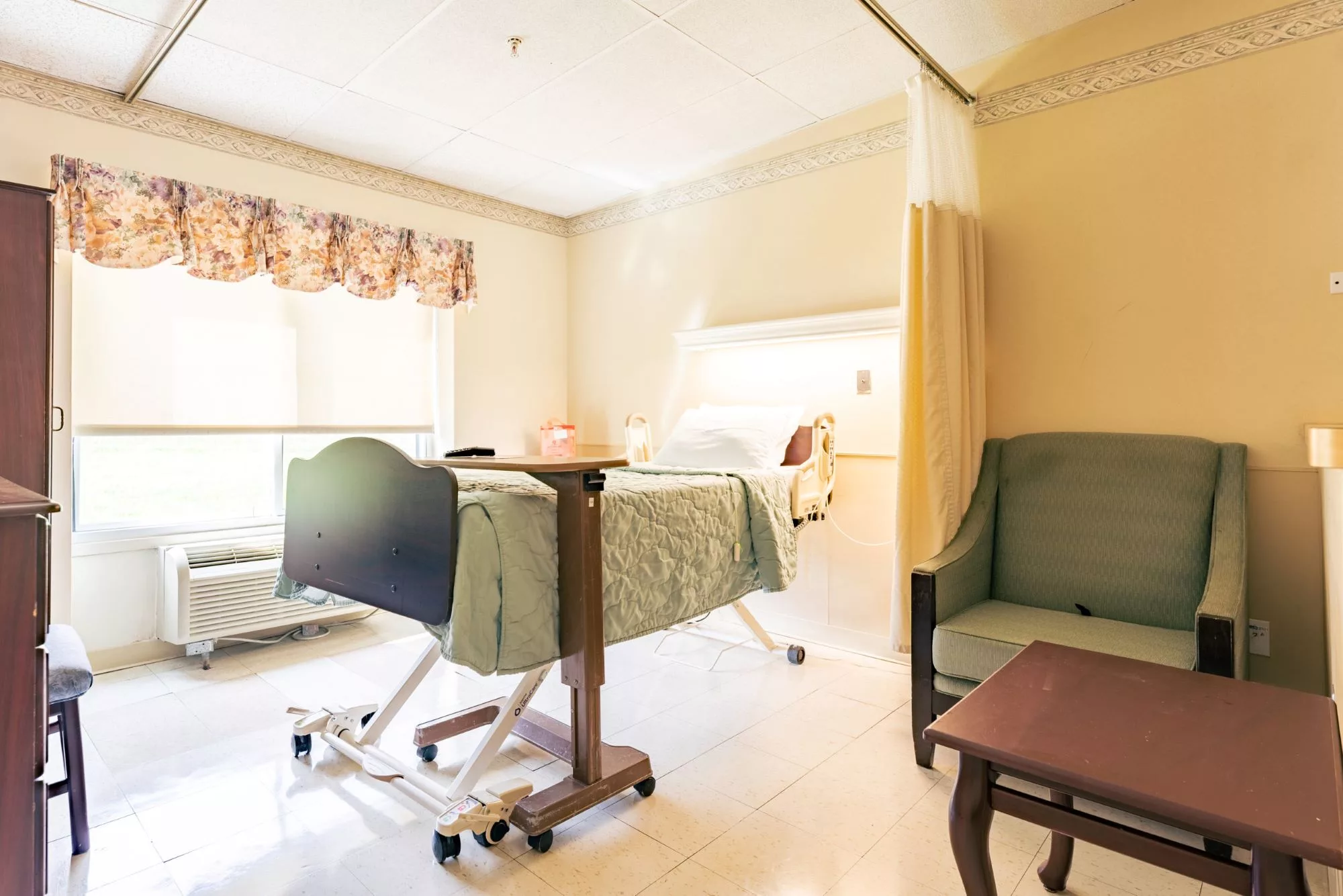 Autumn Lake Healthcare at Loch Raven