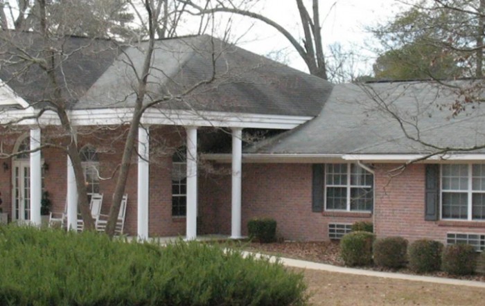 Pinewood Manor Nursing Home & Rehabilitation Center