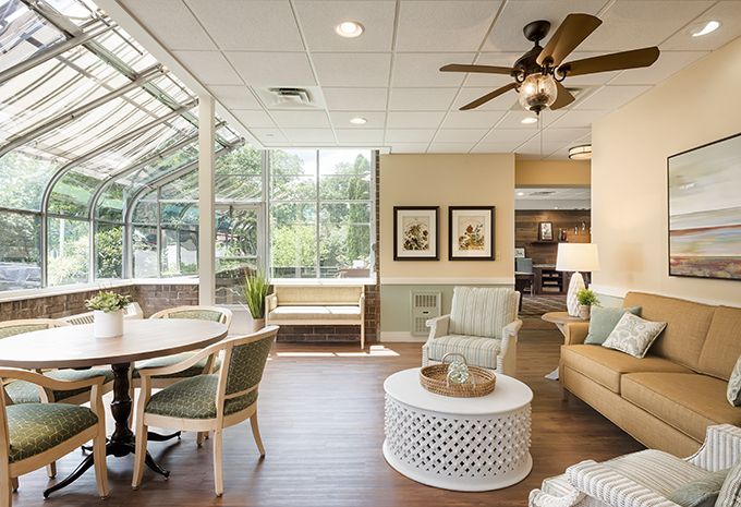 Aviva Country Club Heights