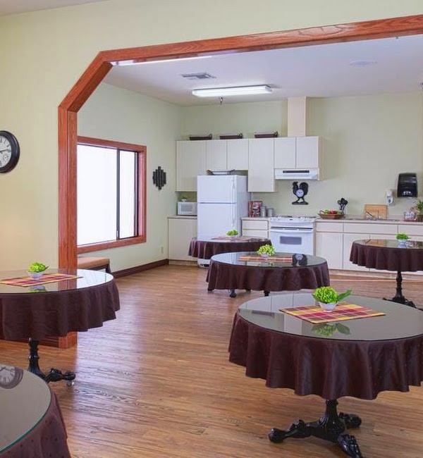 Auburn Oaks Care Center