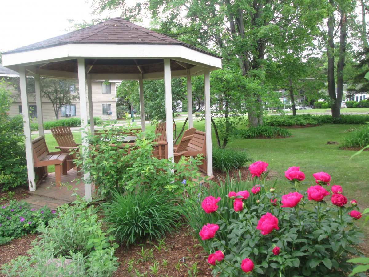 Gazebo Apartments