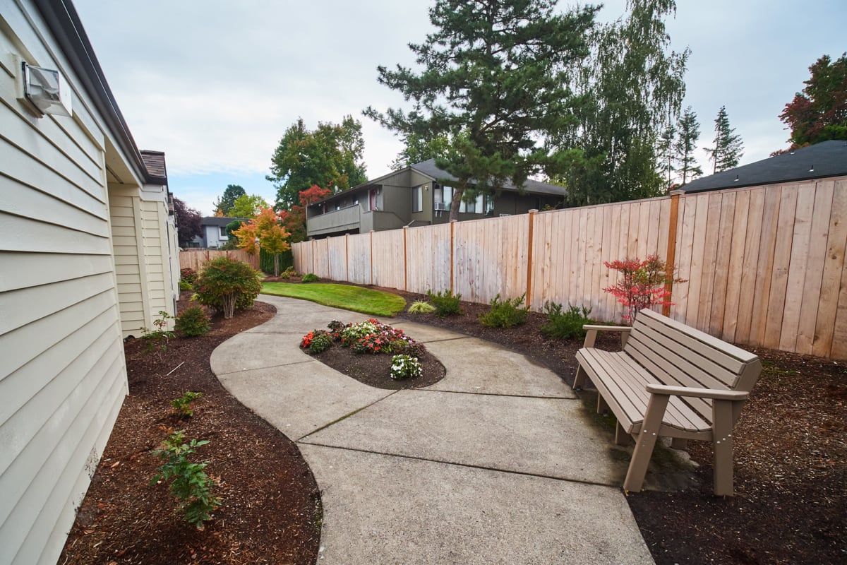 Farmington Square Beaverton