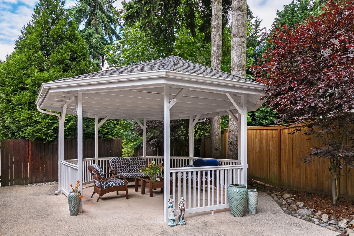 Alpine Residences of Bridle Trails