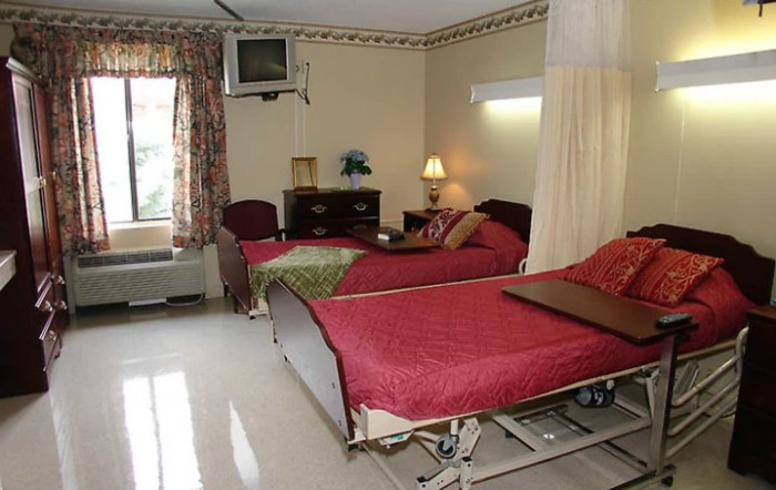 Complete Care At Charlotte
